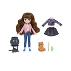 Kép 2/5 - Hermione Granger Figura Kiegészítőkkel (Harry Potter)