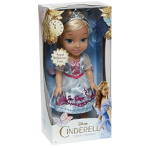 Disney Hamupipőke Baba