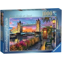 1000db-os Puzzle Tower Híd Napnyugtakor